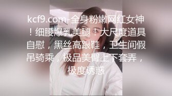  熟女阿姨吃鸡啪啪 我不喜欢这个姿势 你来干我吧 阿姨喜欢被人操的感觉 怼的很舒坦 奶子哗哗