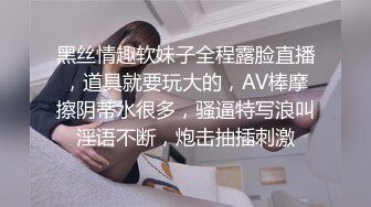  小伙子约了个妈妈，53岁芳龄，吃完晚饭楼下接她车震，倒挺有味道