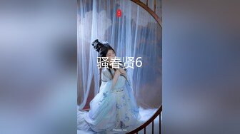 【新片速遞】 夫妻早上睡不着打晨炮，女儿起来上学听到有动静跑过来查看到底怎么回事