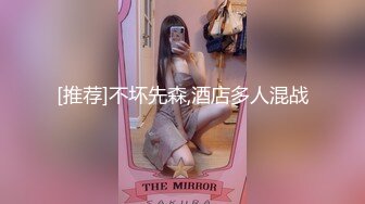 【壹屌寻欢】鸭哥返场极品牛仔裤小萝莉，身材玲珑有致，温柔甜美，一听要在沙发啪啪顿时怀疑被直播