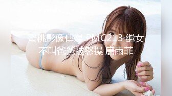 【新片速遞 】  大奶黑丝熟女 被边操边振动棒振豆豆 很舒坦 无毛肥鲍鱼 