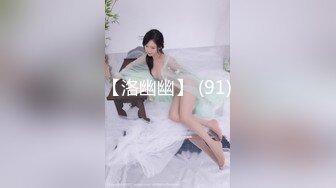  精壮小伙双飞熟女- 黑丝大奶熟女给小伙舔屌眼神拉丝爱已慢慢