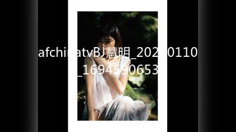 《探花老王》公寓约炮马尾辫婴儿肥漂亮兼职妹在沙发上草